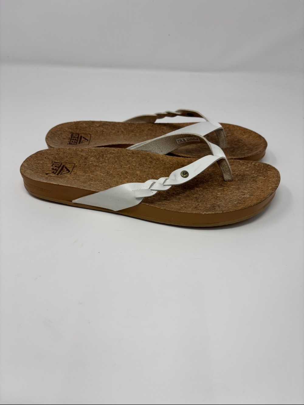 Reef | White Cork Footbed Women’s Braided Thong Sandals 8 - Picture 5 of 7